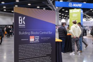 A Few Good Lads Building Blocks Bar